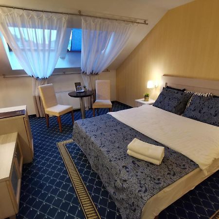 Las Vegas Rooms Vilnius Exterior photo