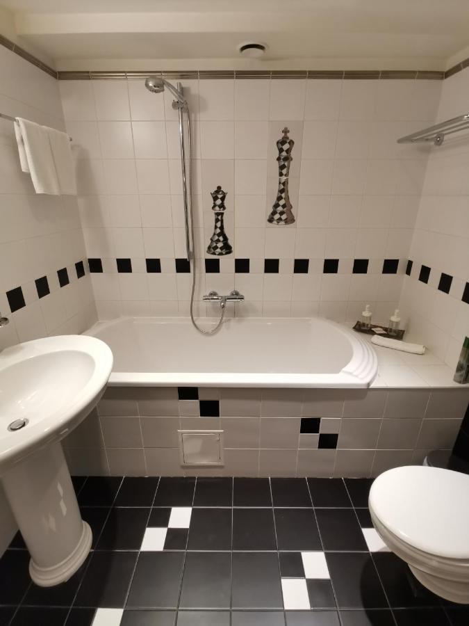 Las Vegas Rooms Vilnius Exterior photo
