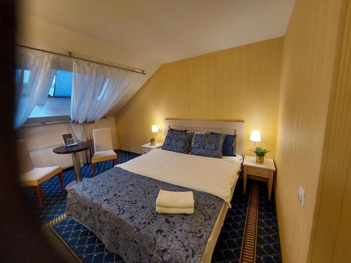 Las Vegas Rooms Vilnius Exterior photo